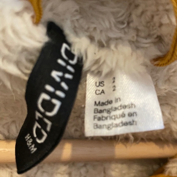 H & M Perfect Fall Coat - Picture 3 of 3